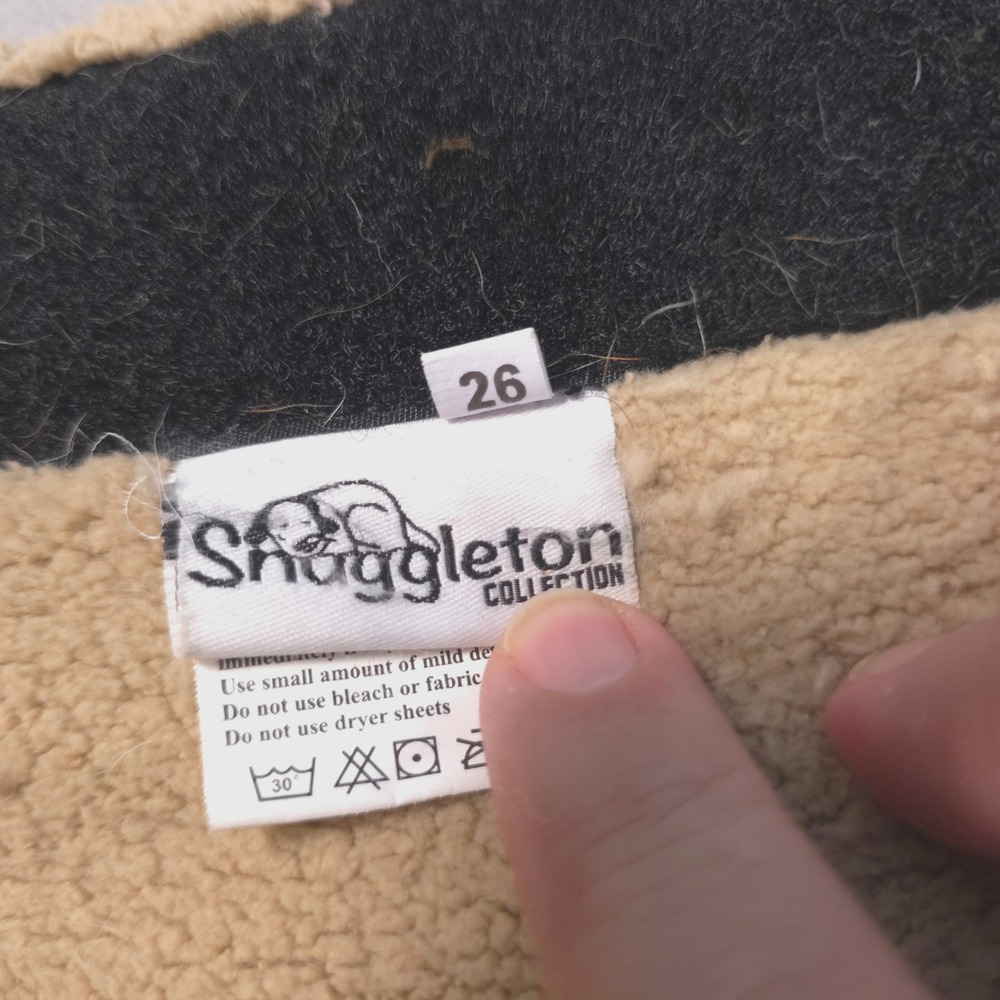 Shaggleton‎ Collection Quilted Dog Coat Rainbow Stripe Sherpa Lined Size 26 - Picture 9 of 9